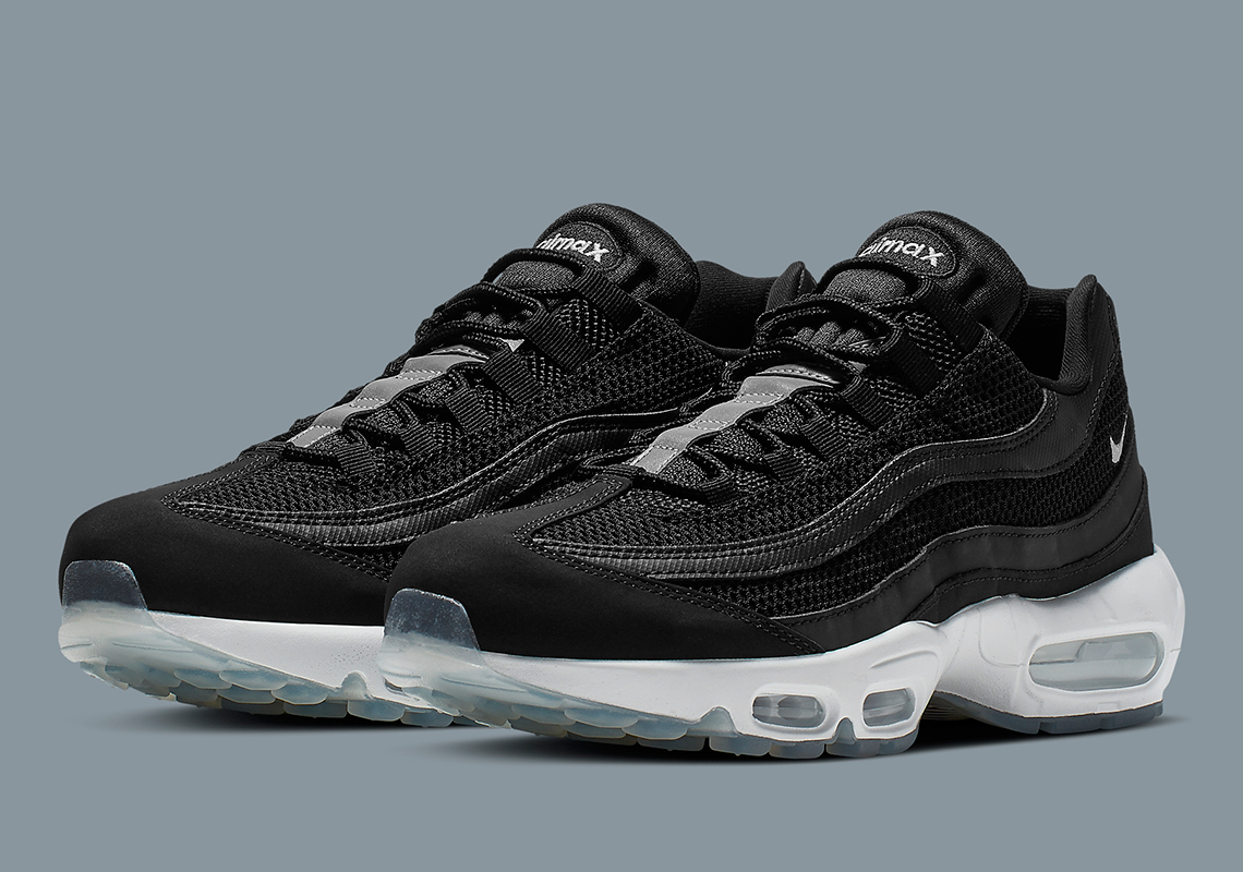 Icy Soles Appear On The Nike Air Max 95 Essential