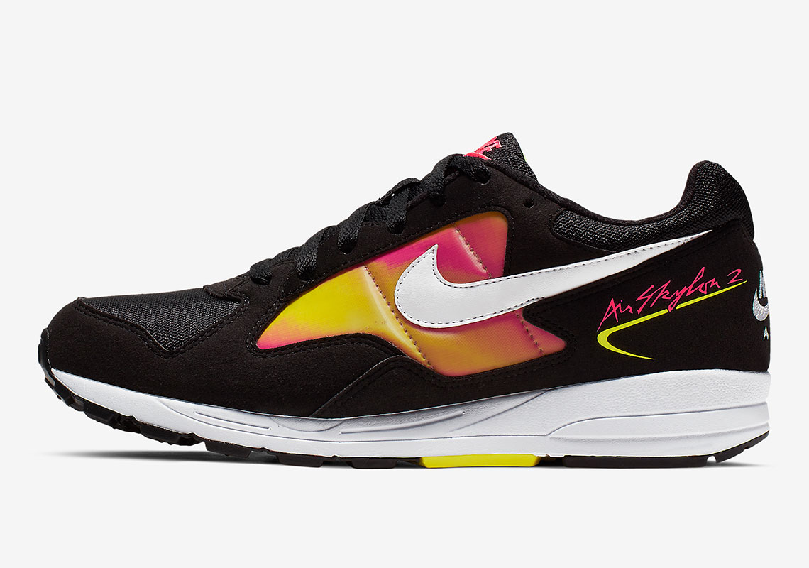 More Throwback Friendly Colorways Appear On The Nike Air Skylon 2