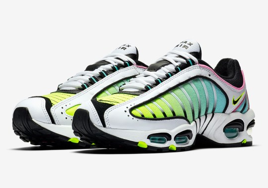 Nike Adds Colorful Gradients To The Air Max Tailwind IV “Aurora Green”