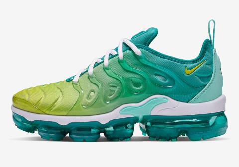 Nike Vapormax Plus Lemon Lime CI9900 300 Release Info | SneakerNews.com