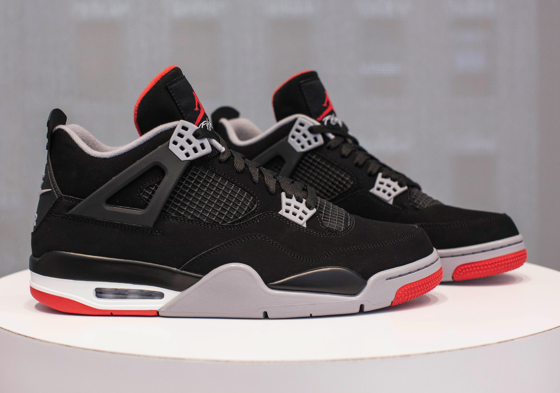 bred 4s in store