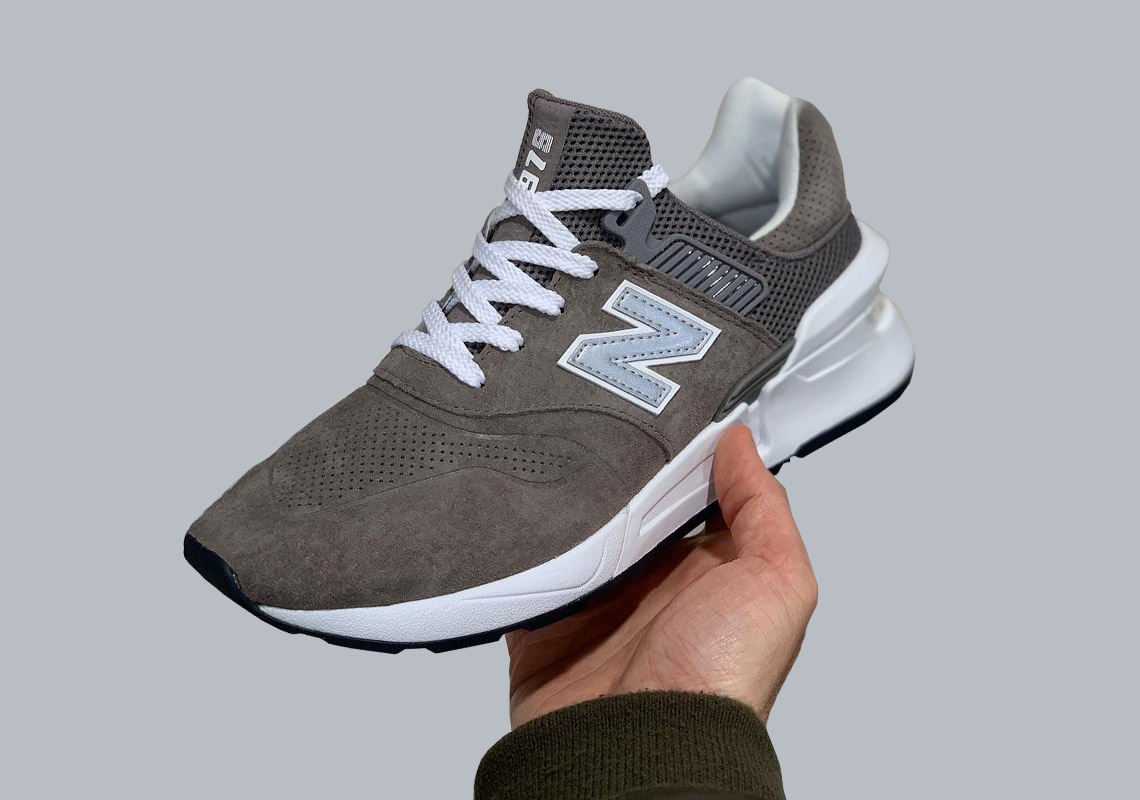 Comme des Garcons Homme New Balance 997S First Look | SneakerNews.com
