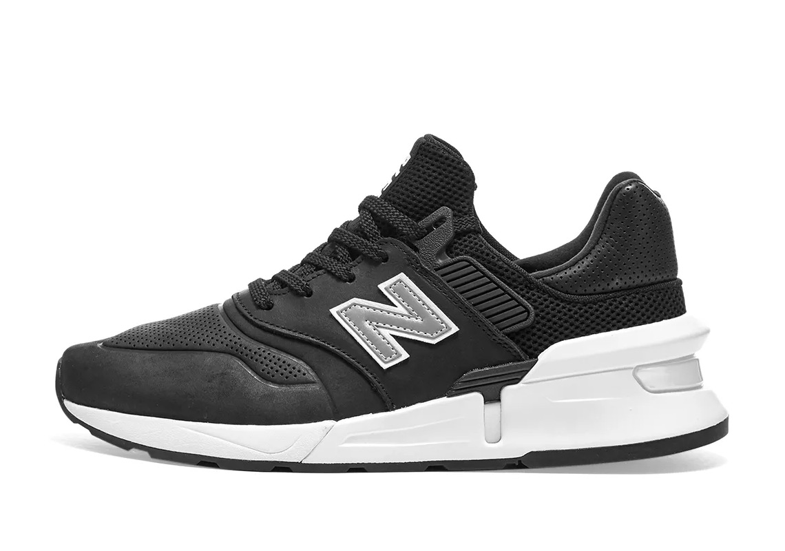 Comme des Garcons Homme New Balance 997S First Look | SneakerNews.com