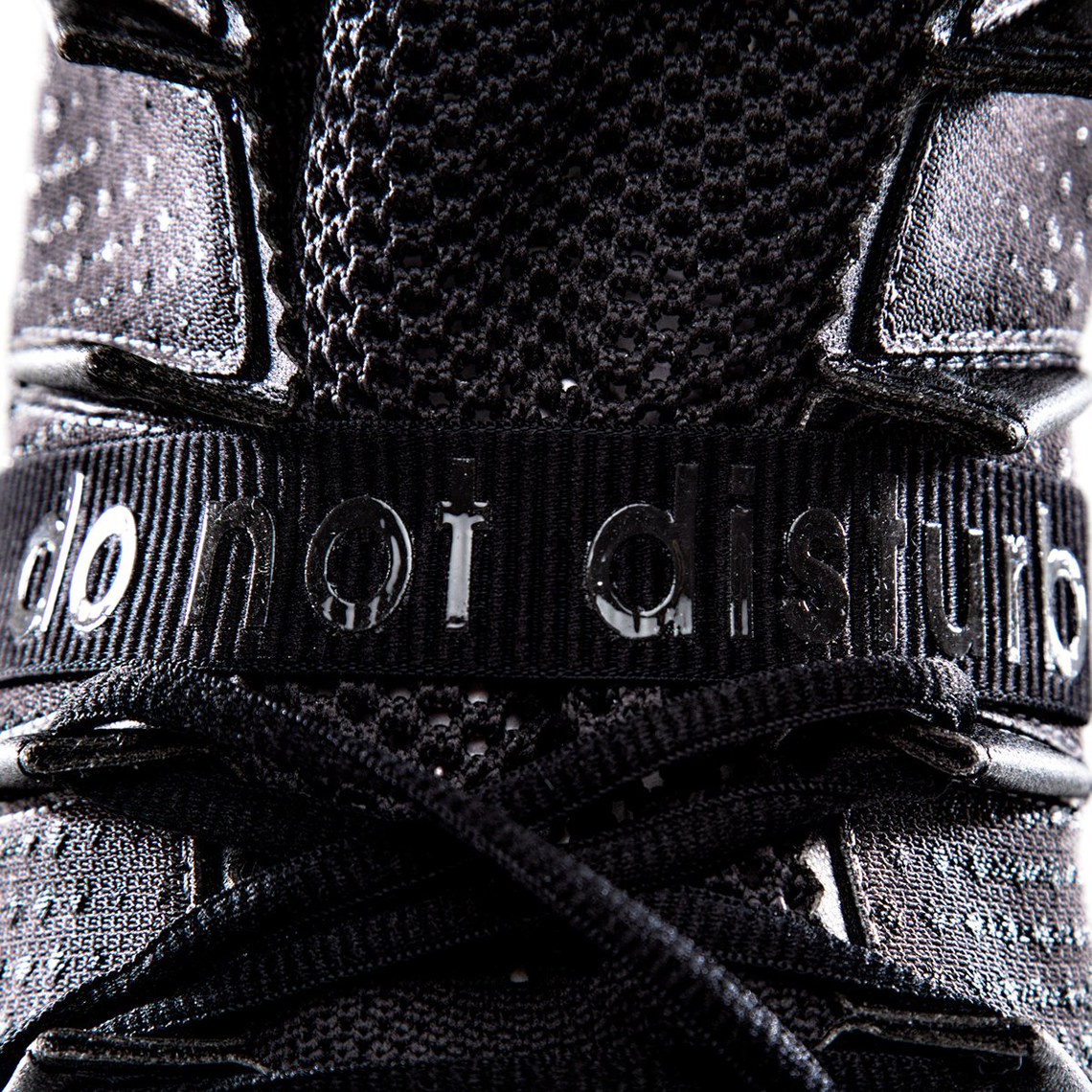Kawhi Leonard Wears New Balance 990v4 Sneakers to Drake's Party – Footwear  News