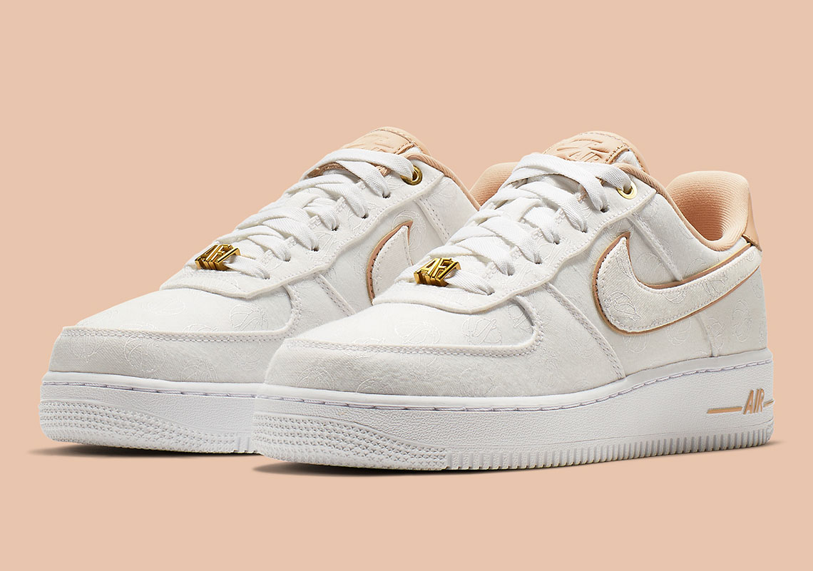 information Brick Shackle Nike Air Force 1 Low 07 Lux 898889-102 Release Info | SneakerNews.com