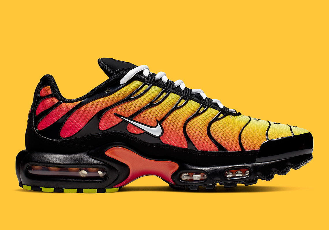 Nike Air Max Plus 852630 040 Release Info SneakerNews