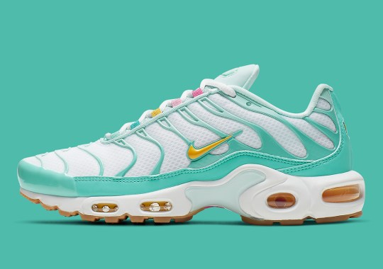 nike air max plus womens easter cj9925 300 3