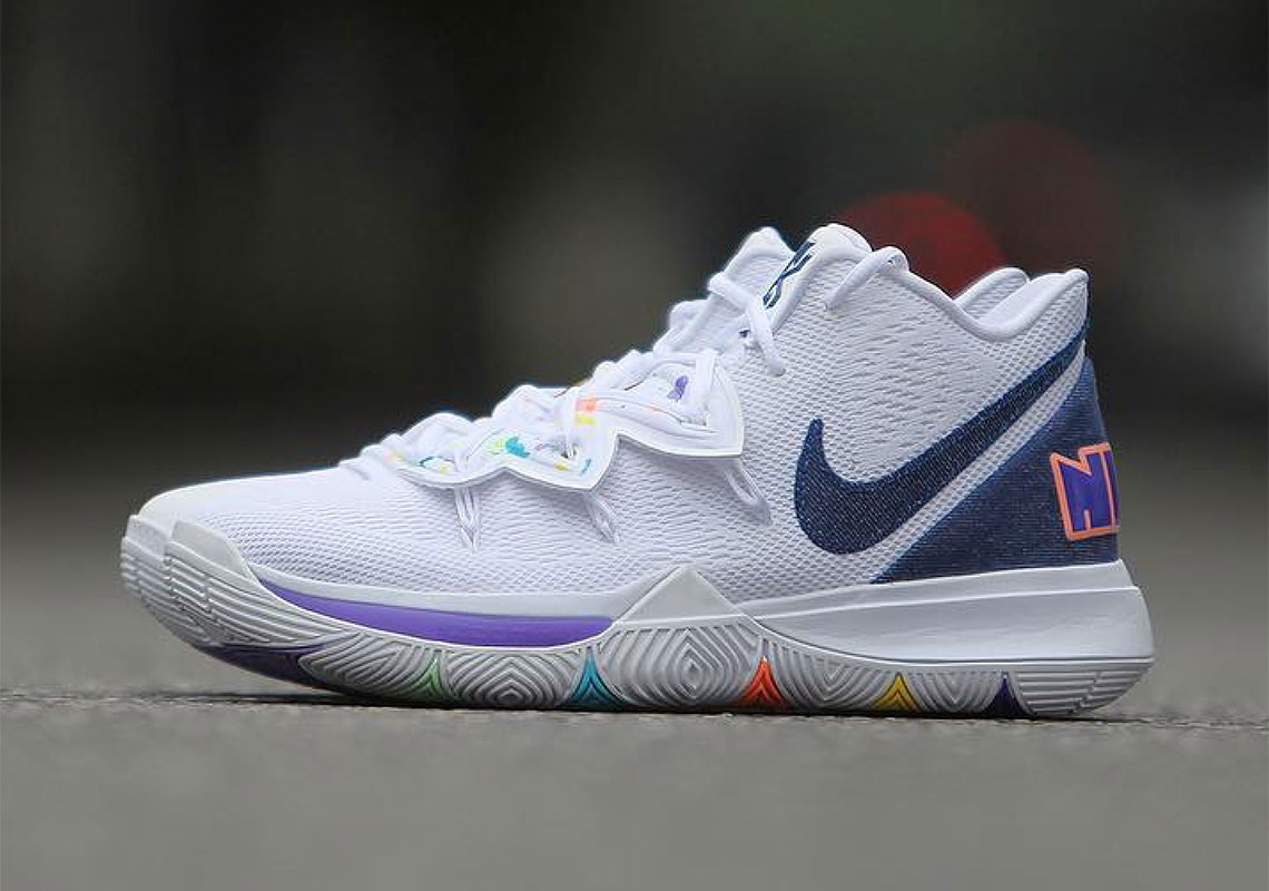 kyrie 5 happy nike day cheap online