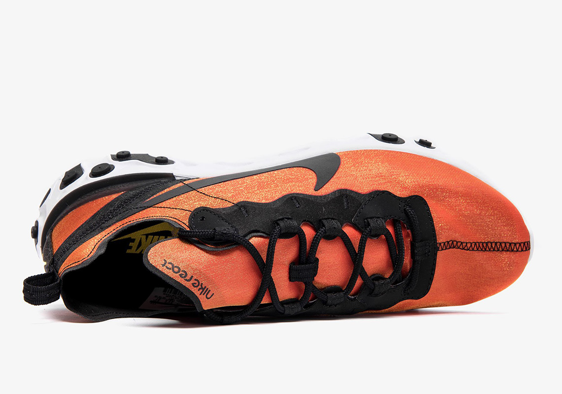 Nike react 55 on sale orange