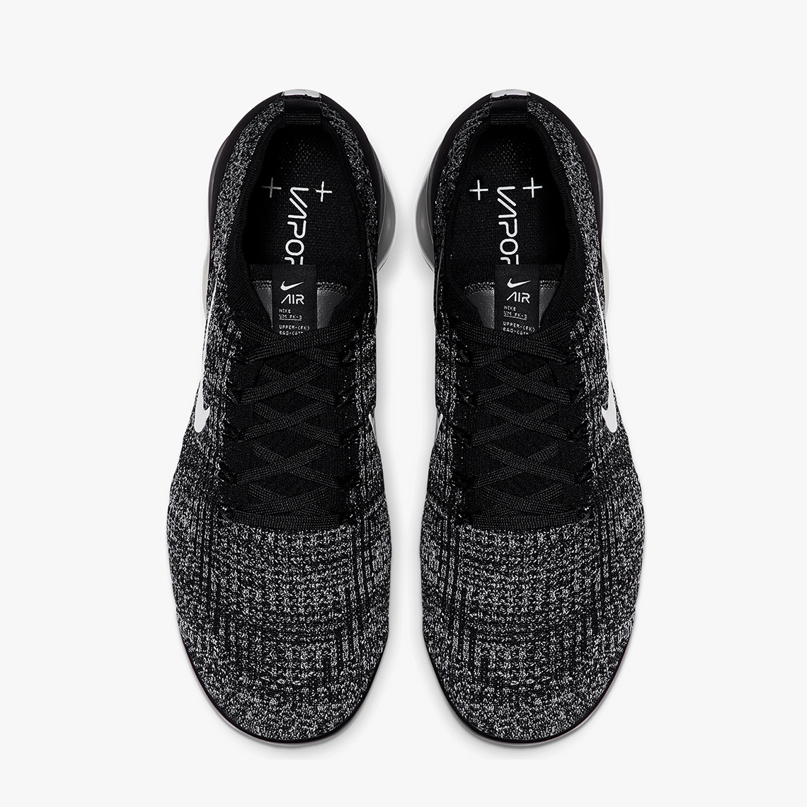 running vapormax flyknit 3.0 oreo trainers