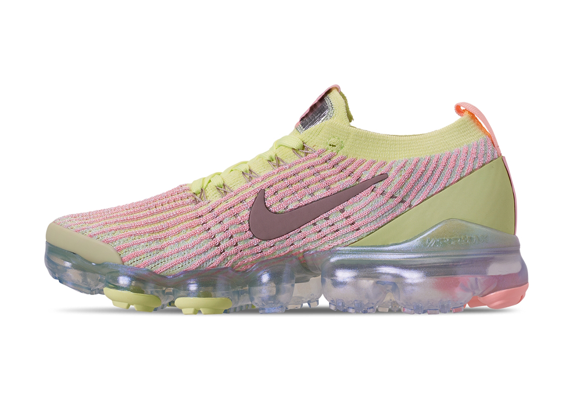 Nike Air VaporMax Flyknit 3 Women's Shoe. Nike 