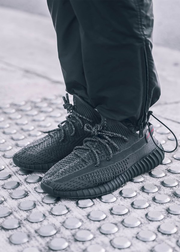 adidas Yeezy Boost 350 v2 Black FU9013 Release Date | SneakerNews.com