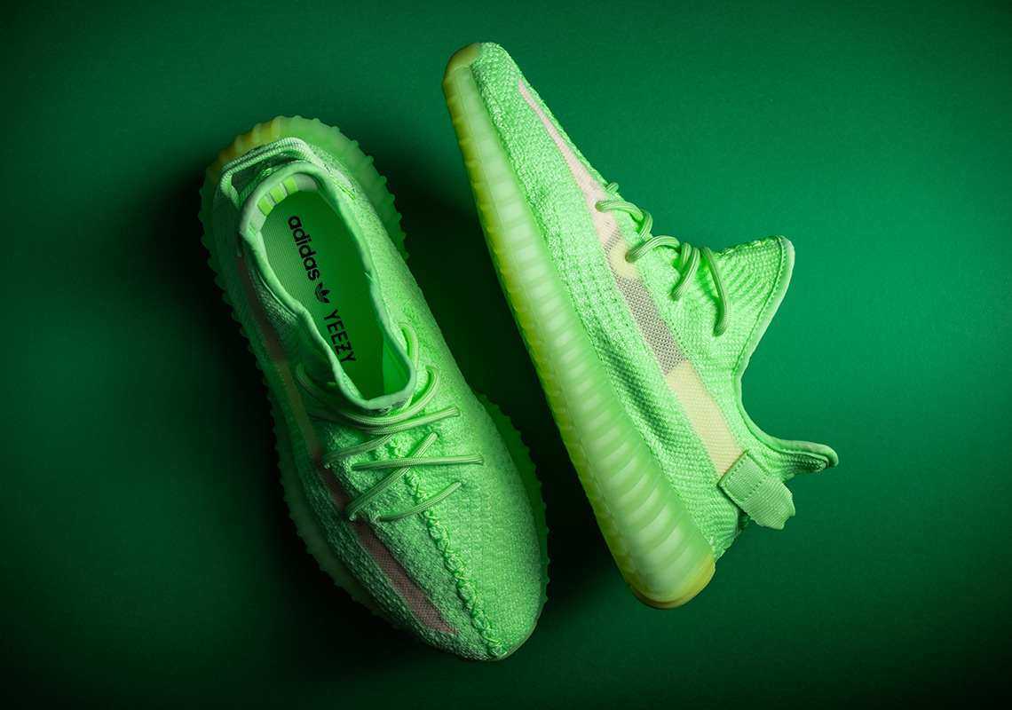 Materialisme Tact Los adidas Yeezy 350 "Glow" - Where To Buy | SneakerNews.com