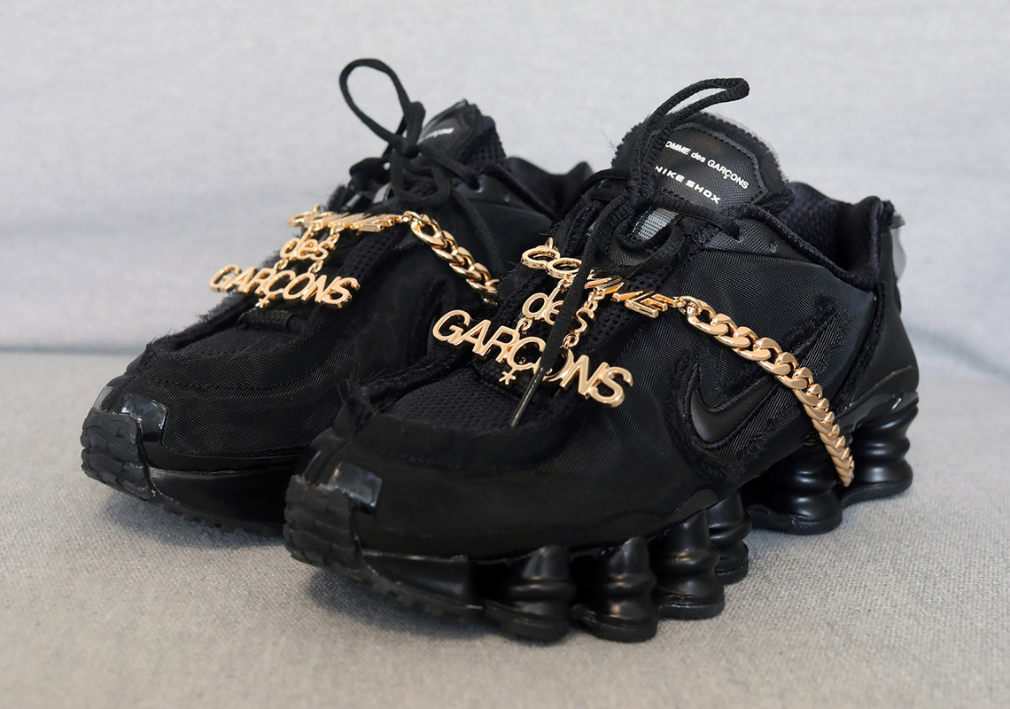 COMME des GARÇONS Nike Shox TL Black Release Date | SneakerNews.com