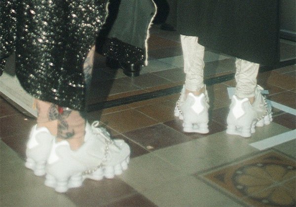 comme des garcons nike shox white