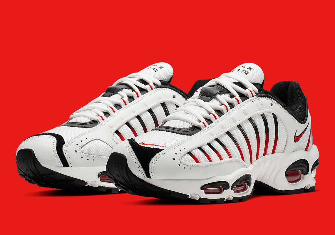 nike air max tailwind iv black and red