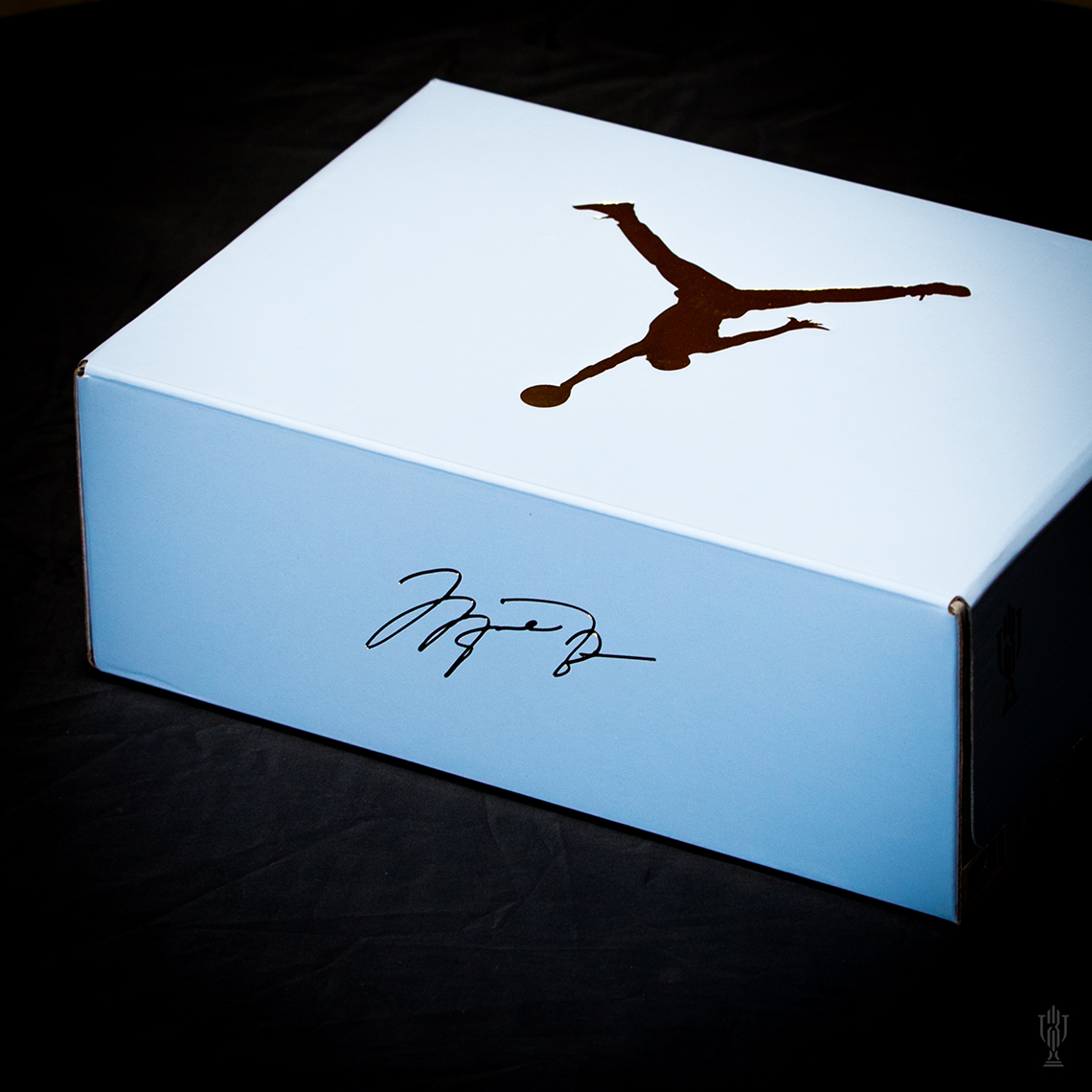 Trophy Room Air jordan 5 retro Brand fire red silver tongue 2020 gs Ice Blue 1