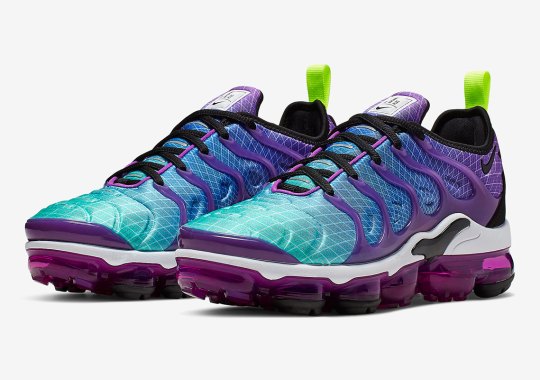 The Nike Vapormax Plus Returns With Colorful Gradients and Grid Patterns