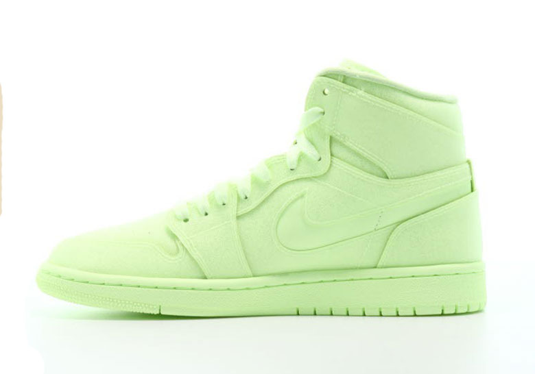 Air Jordan 1 Barley Volt Wmns Ah7389 700 3