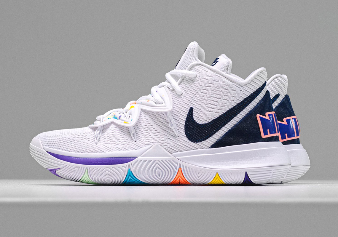 Nike Kyrie 5 Have A Nike Day AO2918-101 