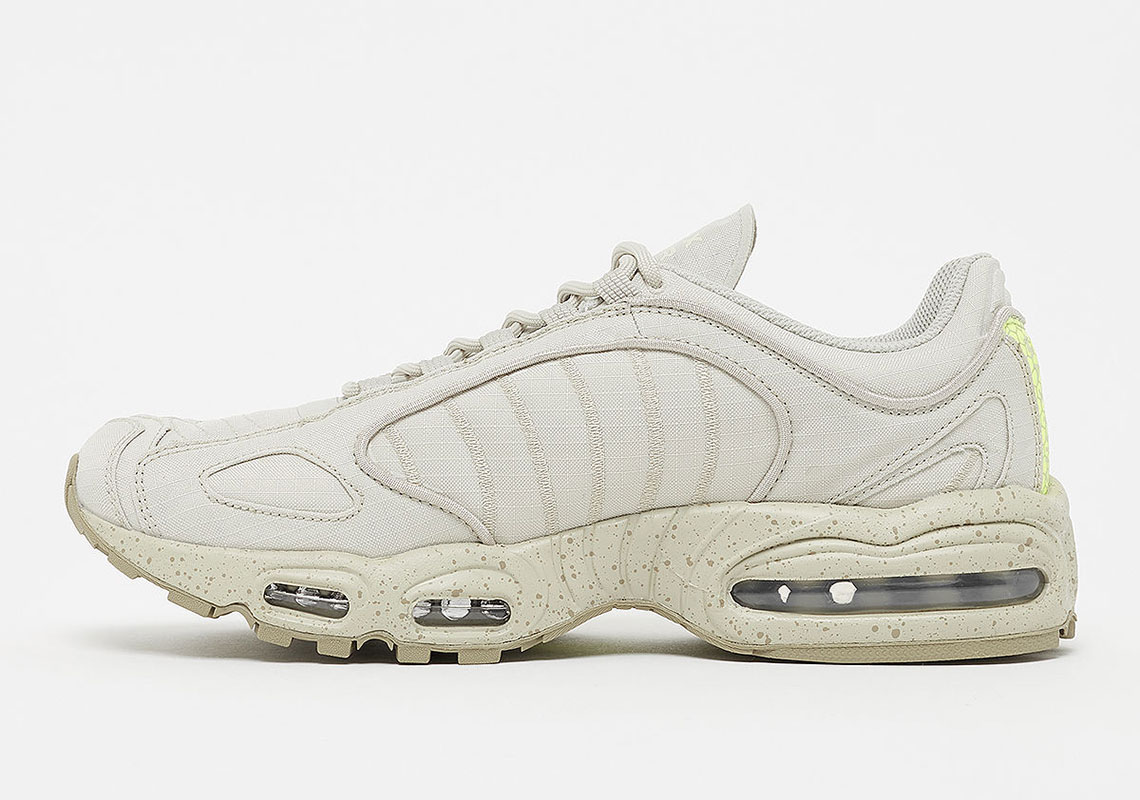 Nike Air Max Tailwind Iv Bv1357 200 2