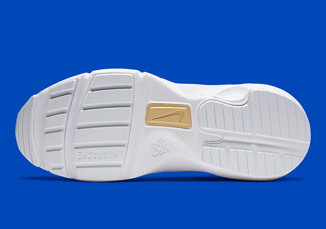 Nike Huarache Type Summit Bq5102 100 2