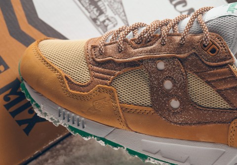 Politics Cafe Du Monde Saucony Shadow 5000 Release Date | SneakerNews.com