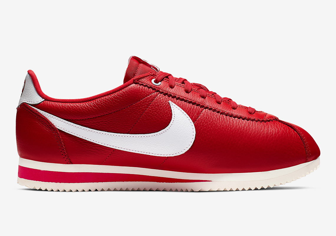 red nike cortez