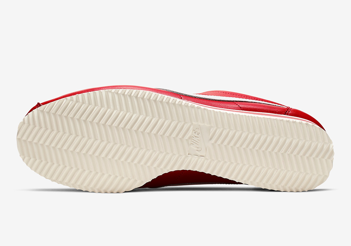 stranger things nike cortez red