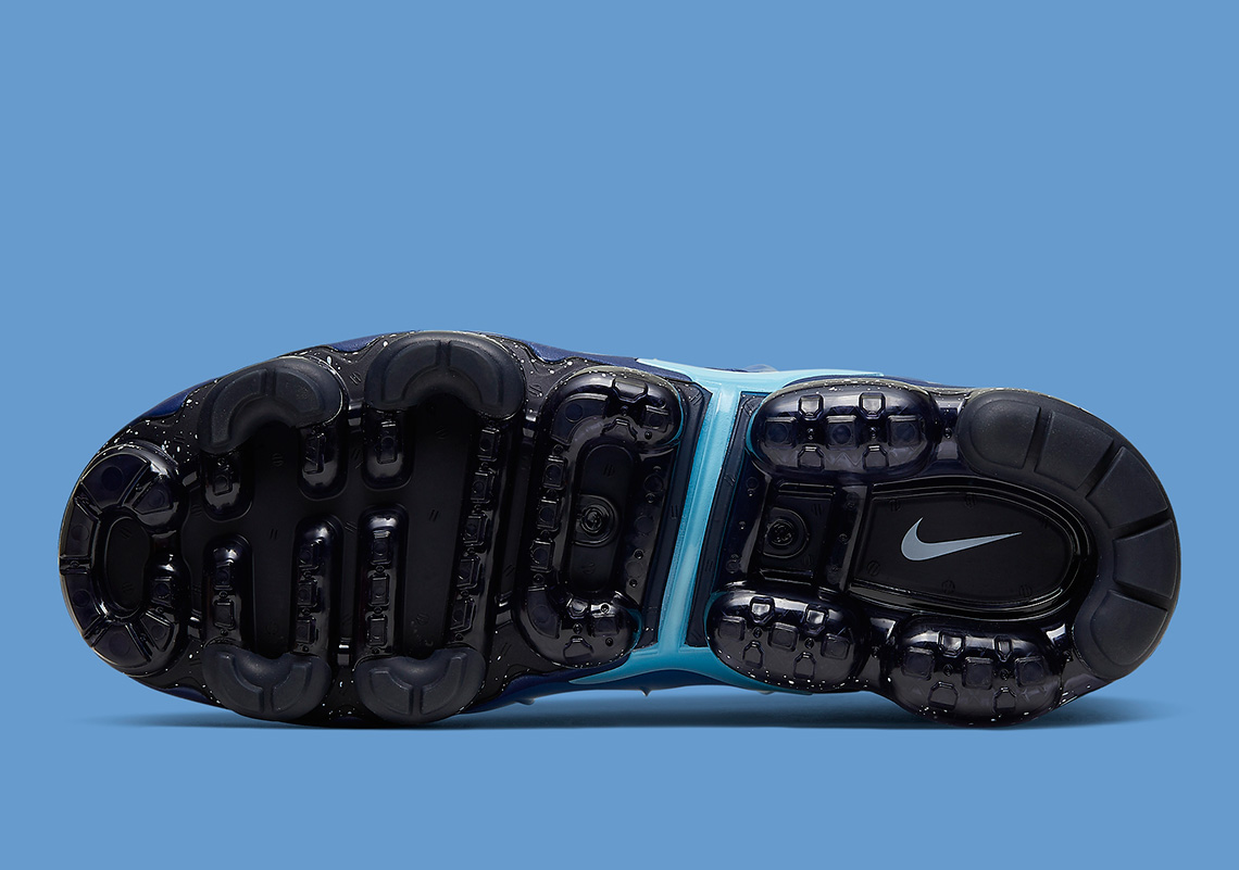 nike vapormax plus blizzard