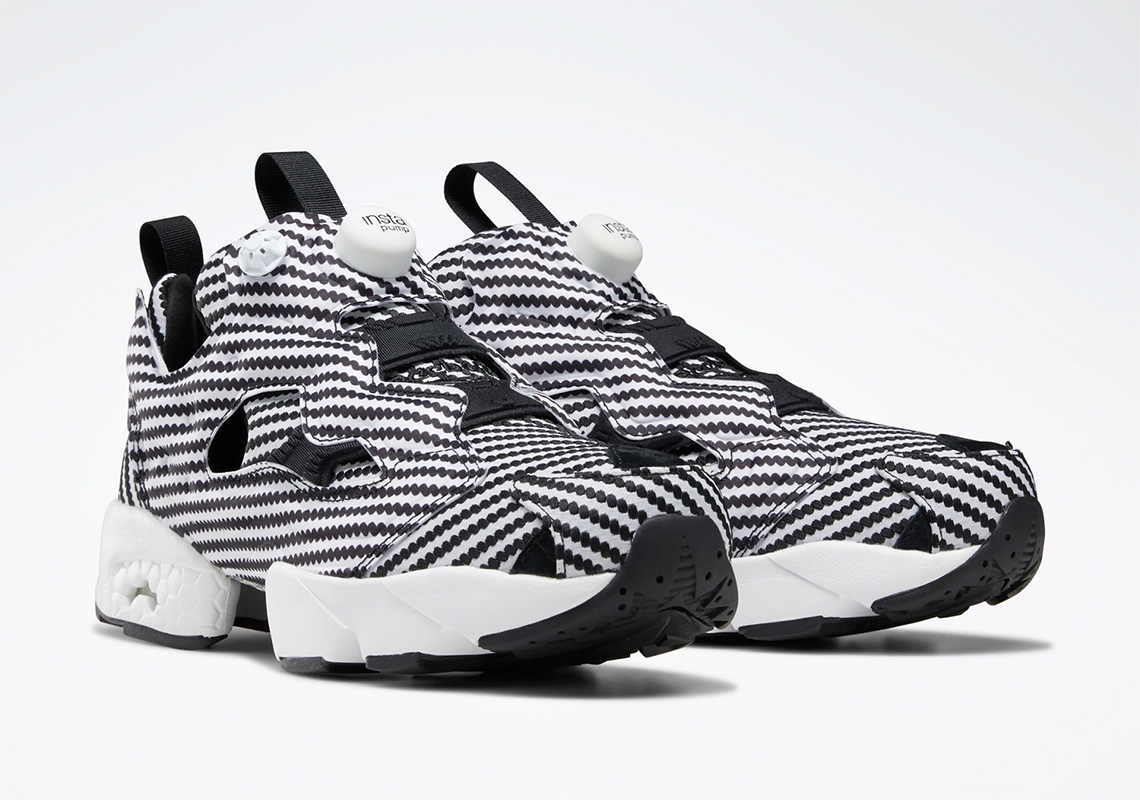 Reebok Instapump Fury Carbon Fiber DV7305 Release Date | SneakerNews.com