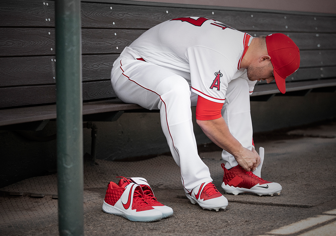 Mike Trout Nike Force Zoom Trout 6 Release Date | SneakerNews.com فيراي