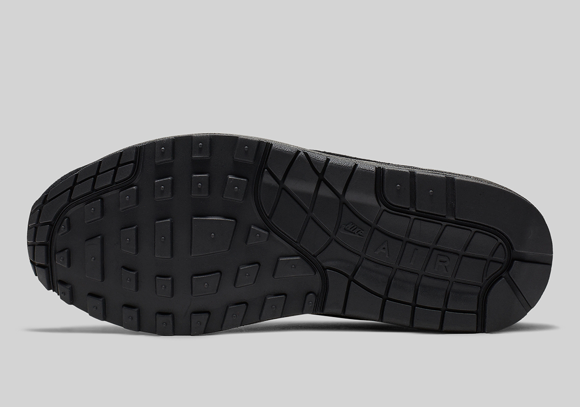 Nike Air Max 1 Triple Black 319986-045 Release Info | SneakerNews.com
