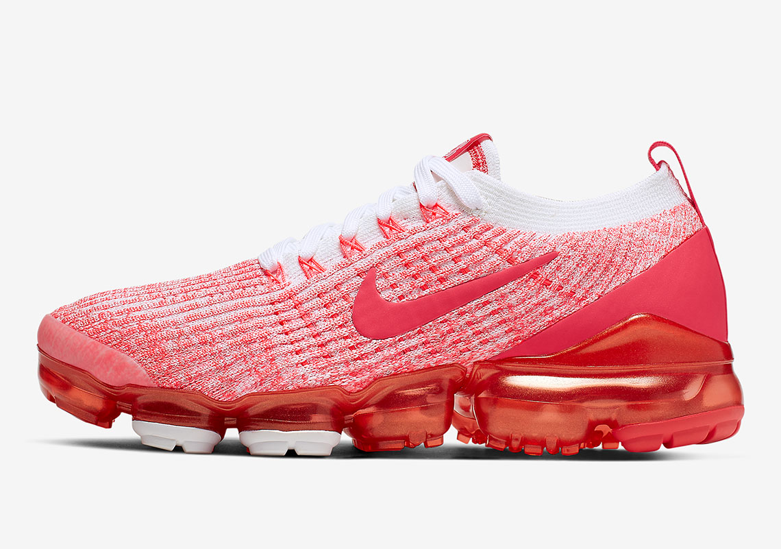 Official Look at the Nike Vapormax Flyknit 3 "China Hoop Dreams" Pack for Women