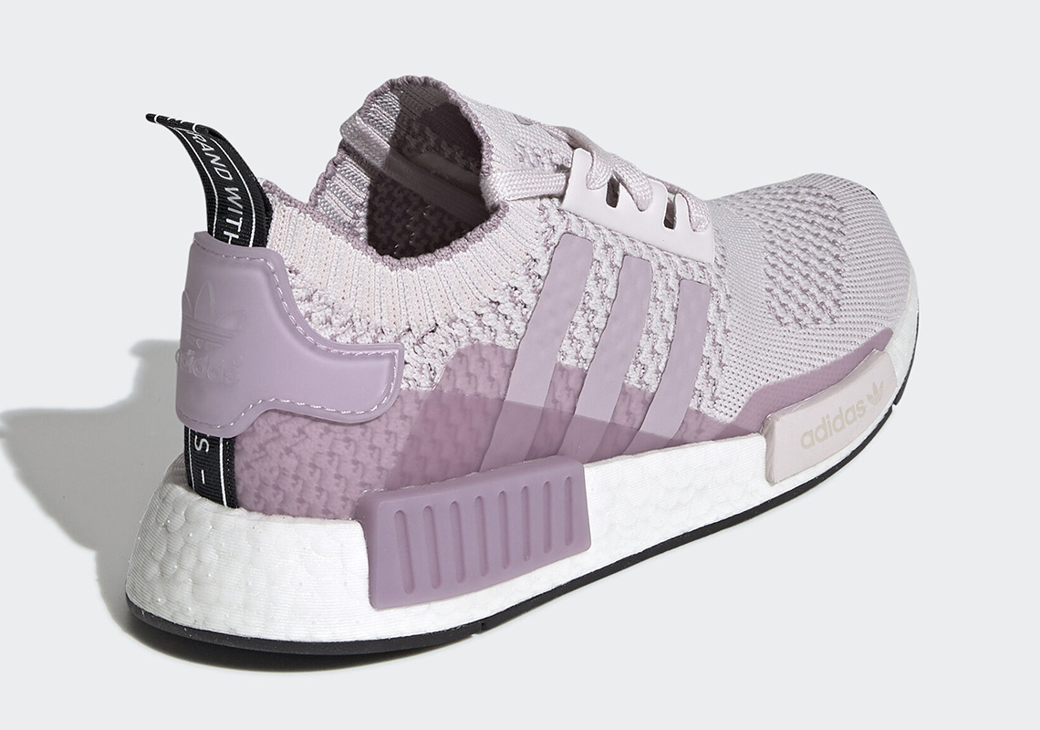 Originals nmd r1  women's shop orchid tint/orchid tint/white roller knit