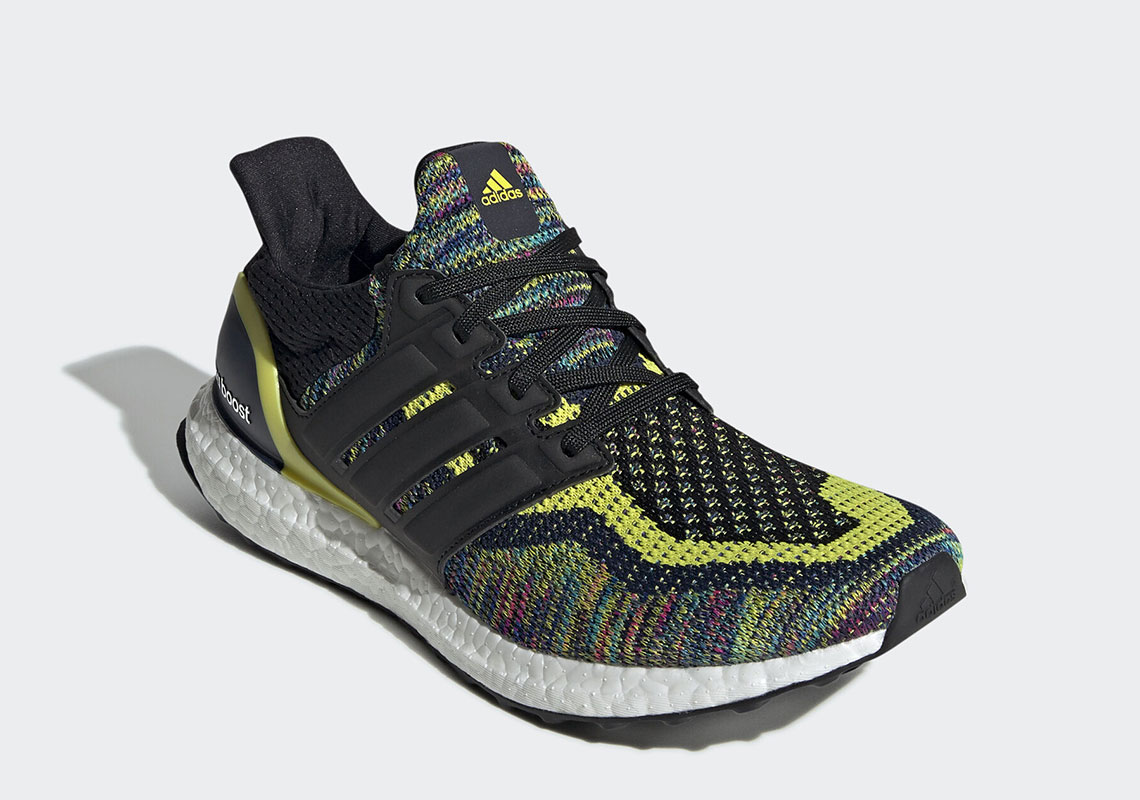 Adidas ultra shop boost multicolor yellow