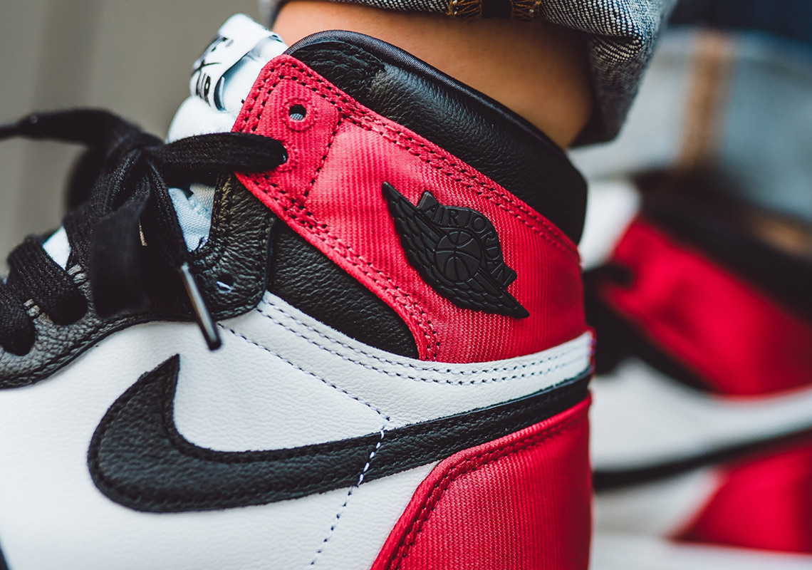 jordan 1 satin black toe finish line