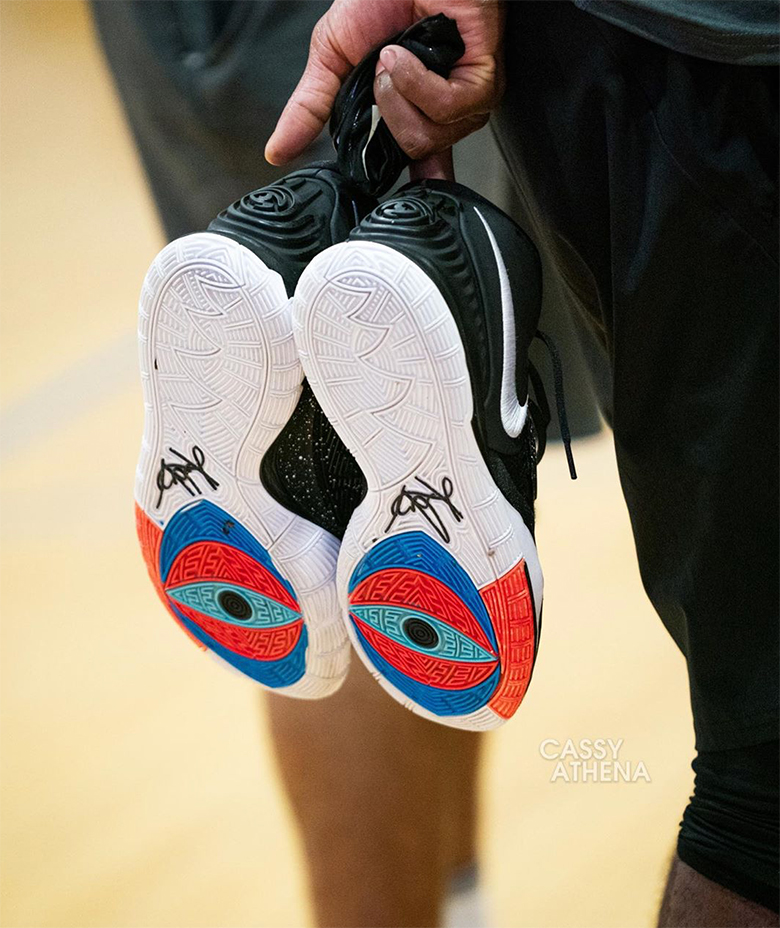 kyrie 6s black and white