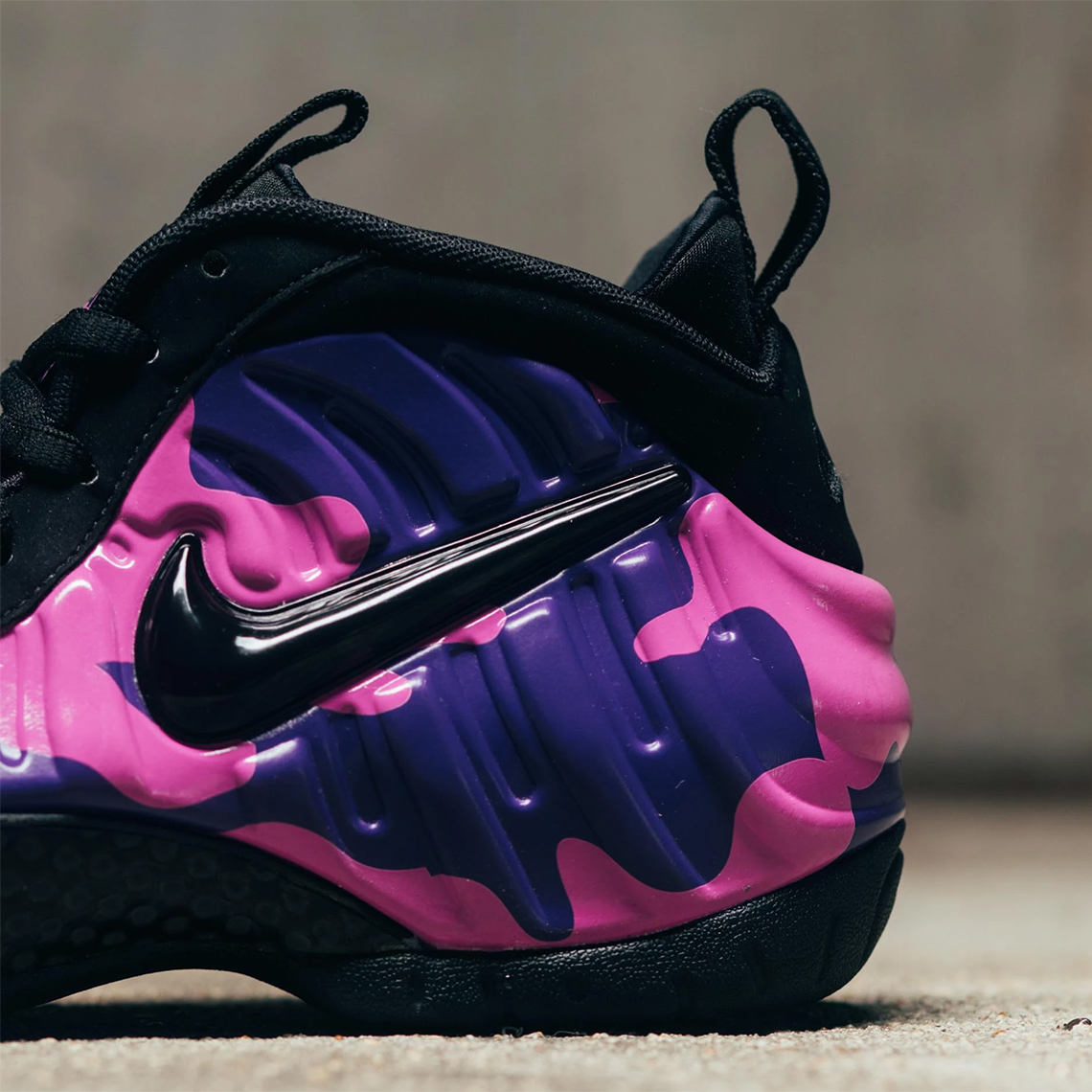 nike foamposite black and purple