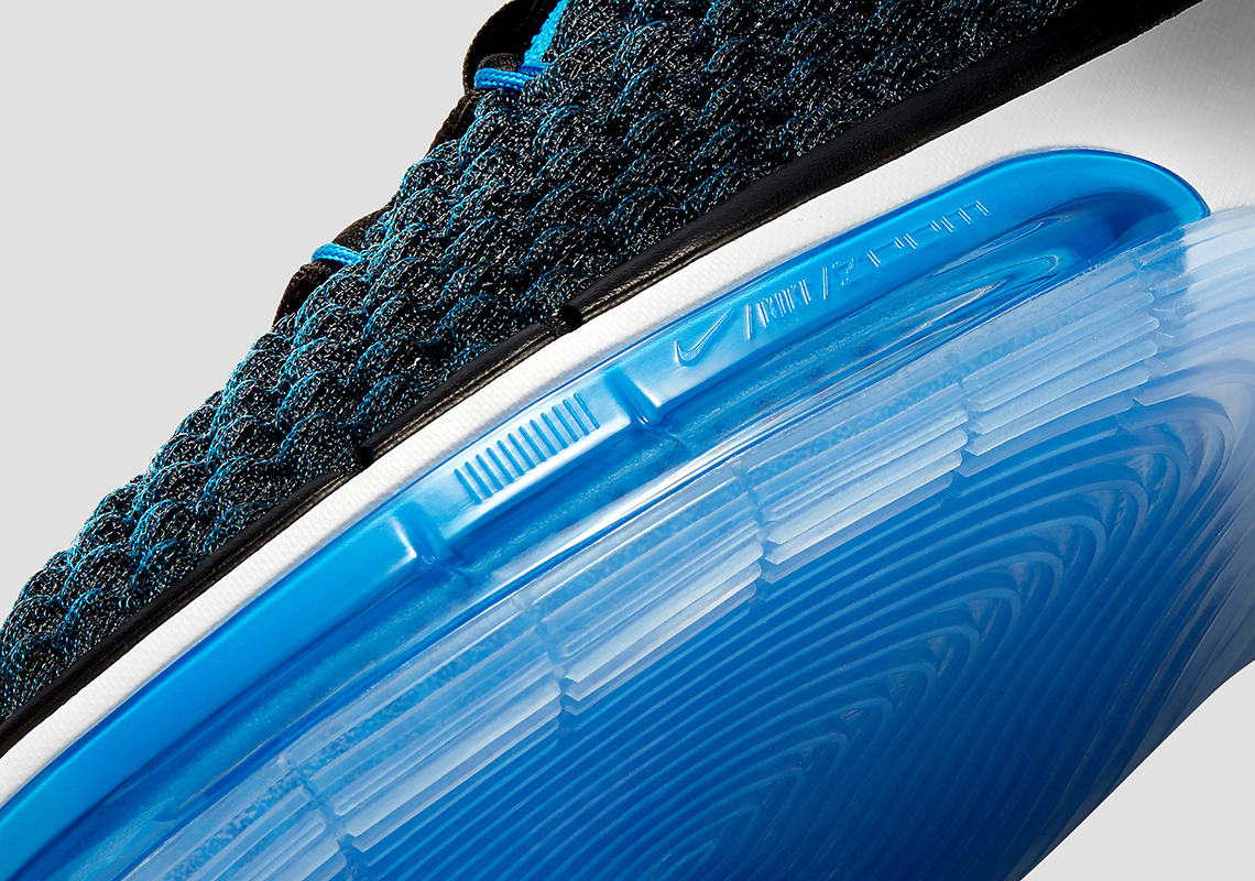 Nike Alphadunk Detail Shot 3