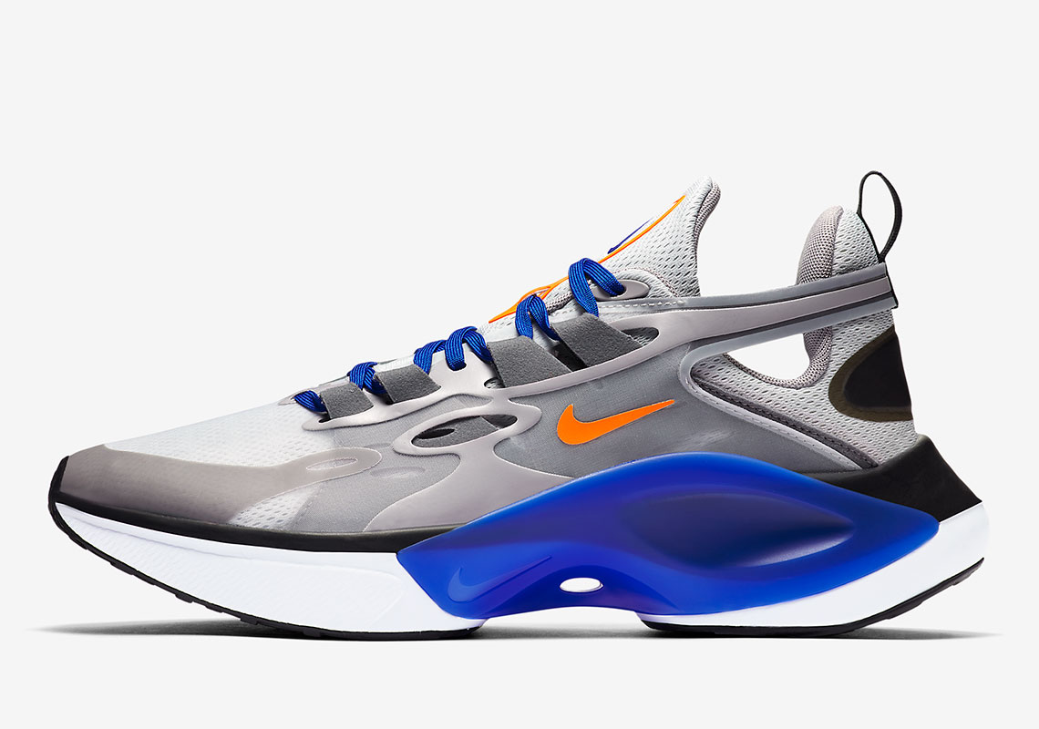 The Nike Signal D/MS/X Continues Its Streak With "Knicks" Colors