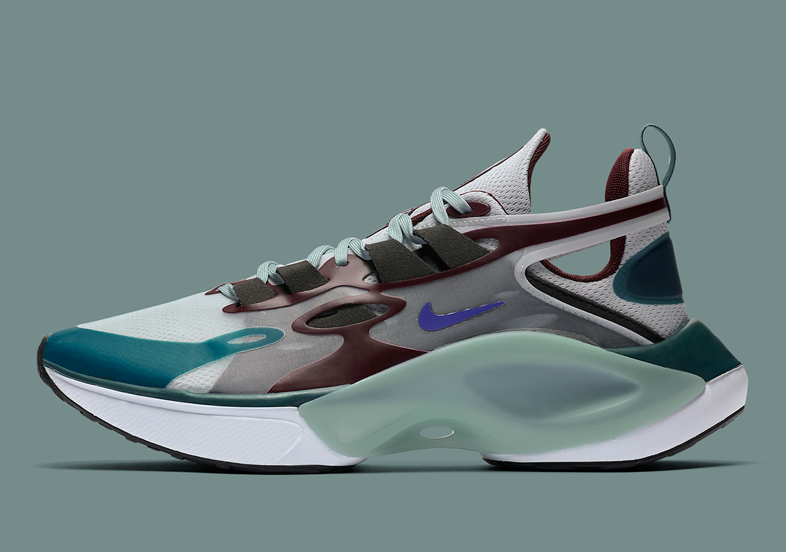 Nike Signal D Ms X Teal Burgundy At5303 003 Release Info Sneakernews Com