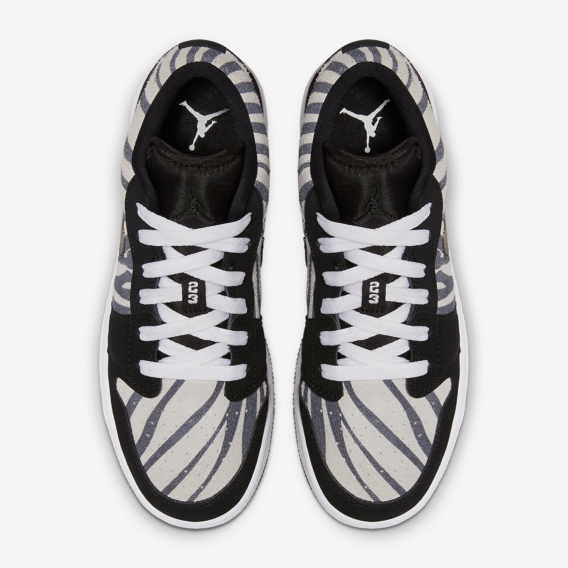 Air Jordan 1 Gs Zebra 553560 057 4