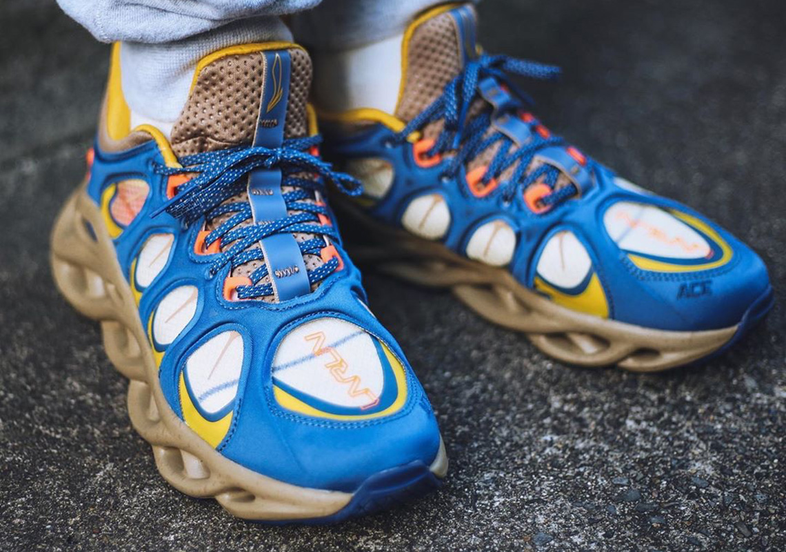 Li-Ning Arc Ace Beige Blue Orange (Kith exclusive)