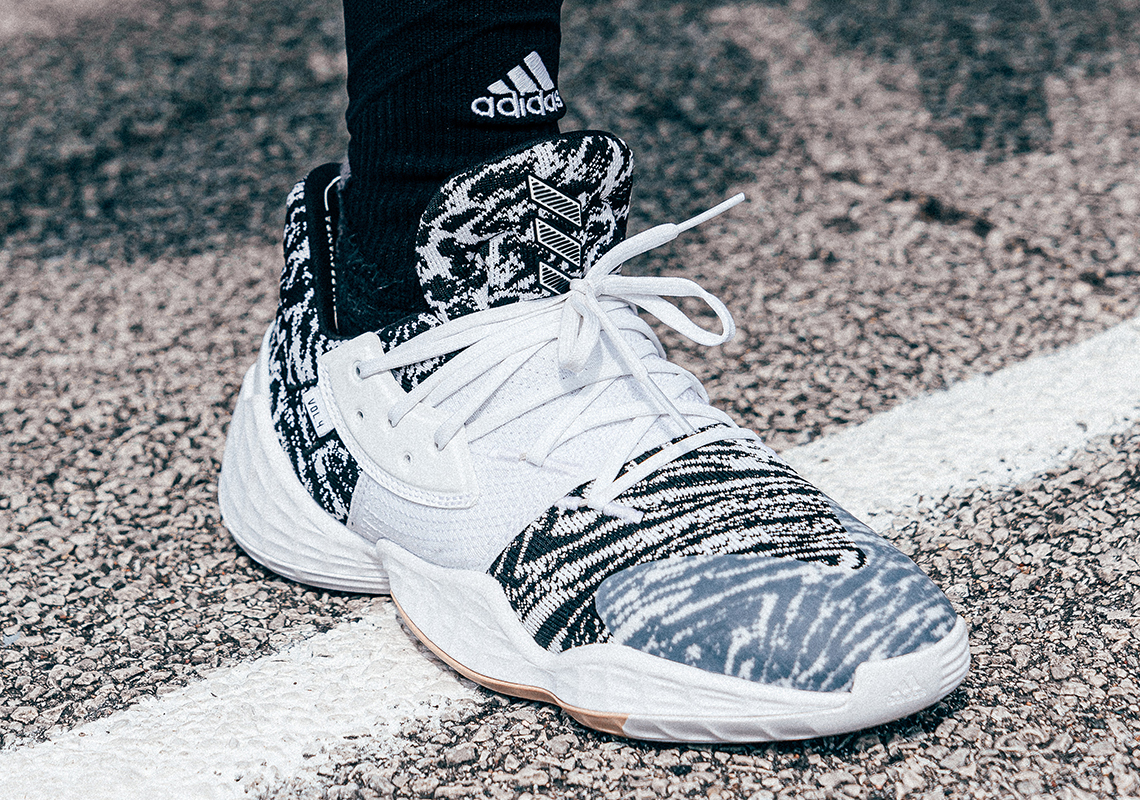 adidas harden vol 4 cookies and cream