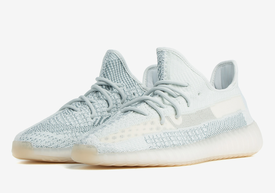 Unthinkable combine Accord adidas Yeezy 350 Cloud White Release Info | SneakerNews.com
