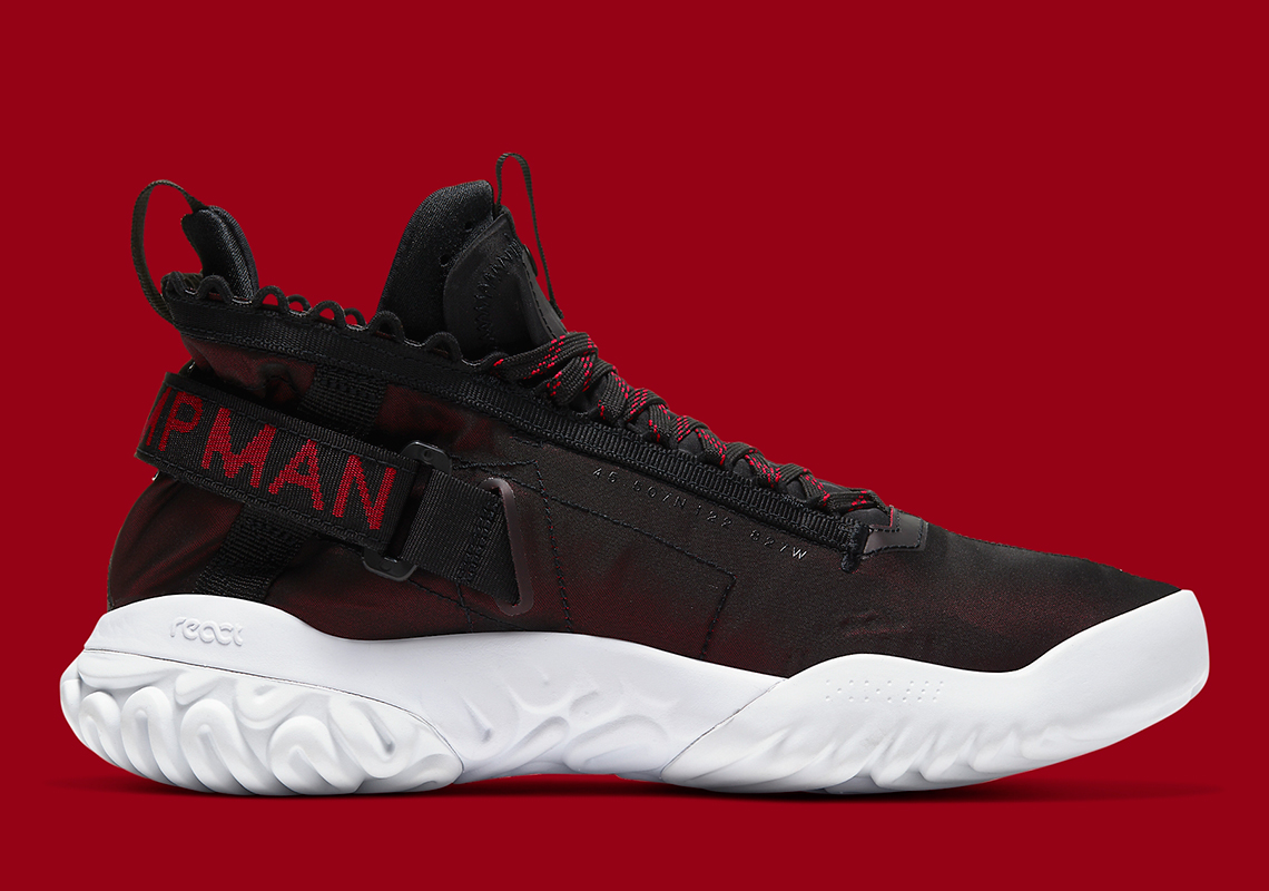 Taking part of PRM Jordan Brand's Summer 2022 lineup is a women's-exclusive Air Bred Bv1654 600 4