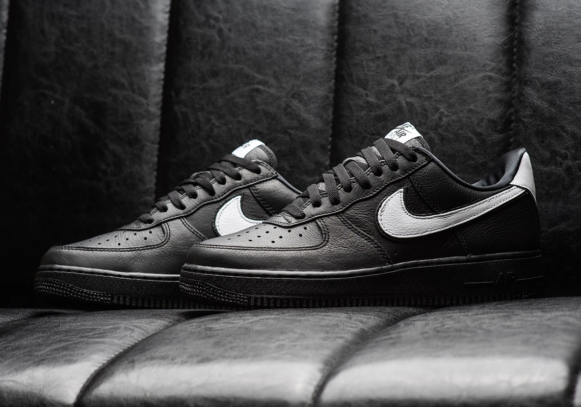 white and black air force 1 low
