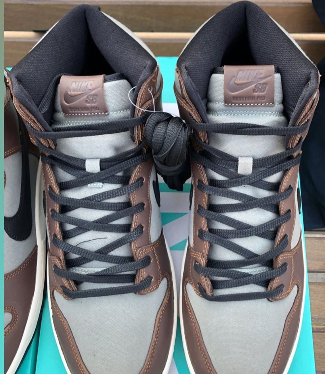 sb dunk high baroque brown 2021