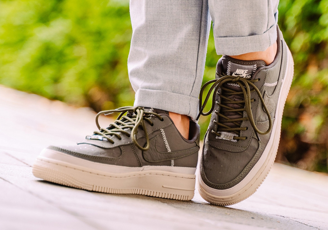 Nike Air Force 1 Wmns Olive Aa0287 302 3
